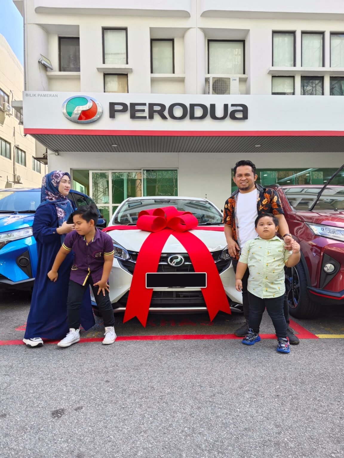 WhatsApp Image 2023-12-04 at 13.32.06 (1)